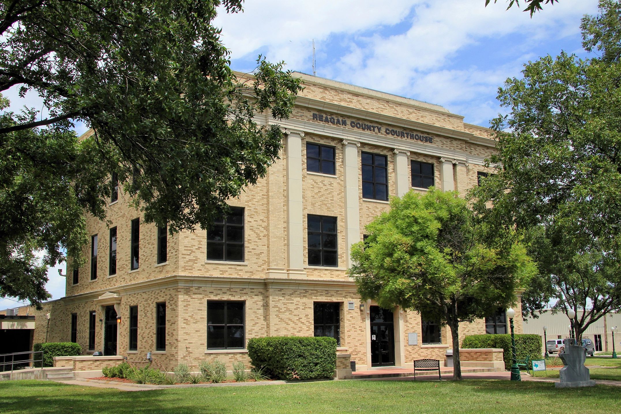 Reagan County Courthouse